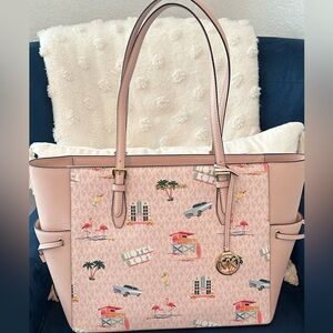 Michael Kors powder blush large travel tote new with tags